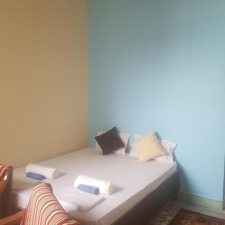 Baba Guest House Βαρανάσι Εξωτερικό φωτογραφία