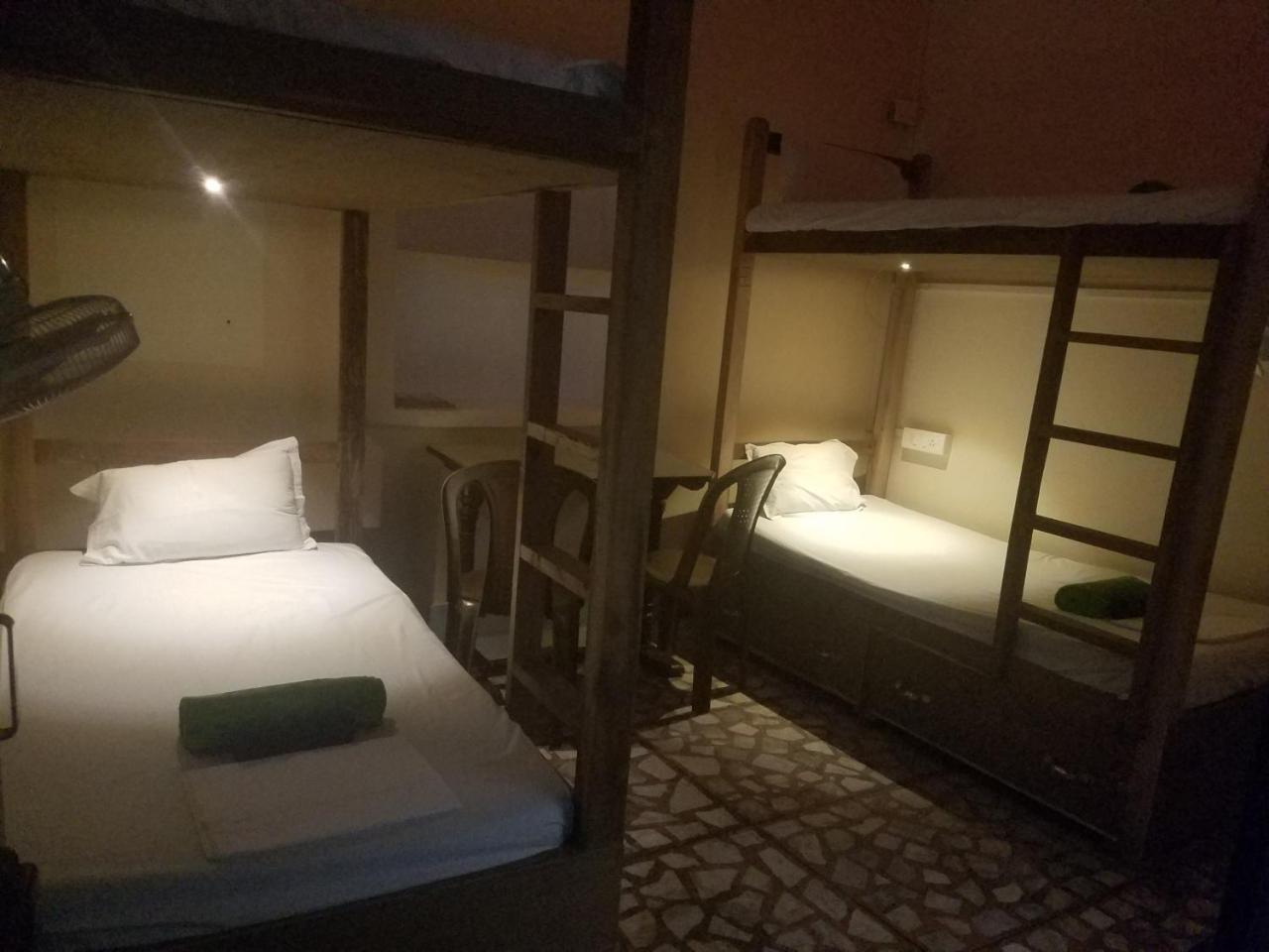 Baba Guest House Βαρανάσι Εξωτερικό φωτογραφία