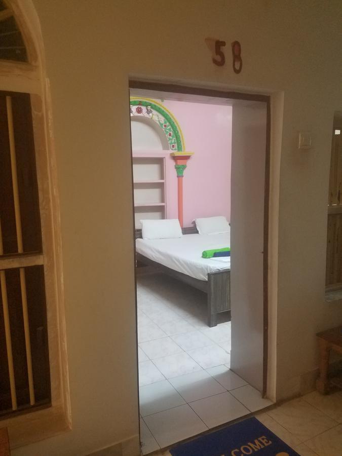 Baba Guest House Βαρανάσι Εξωτερικό φωτογραφία
